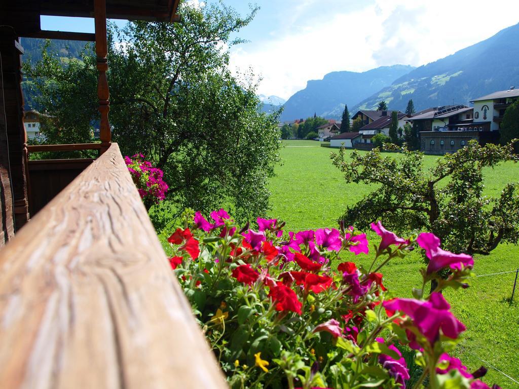 Gielerhof Apartment Zell am Ziller Exterior photo